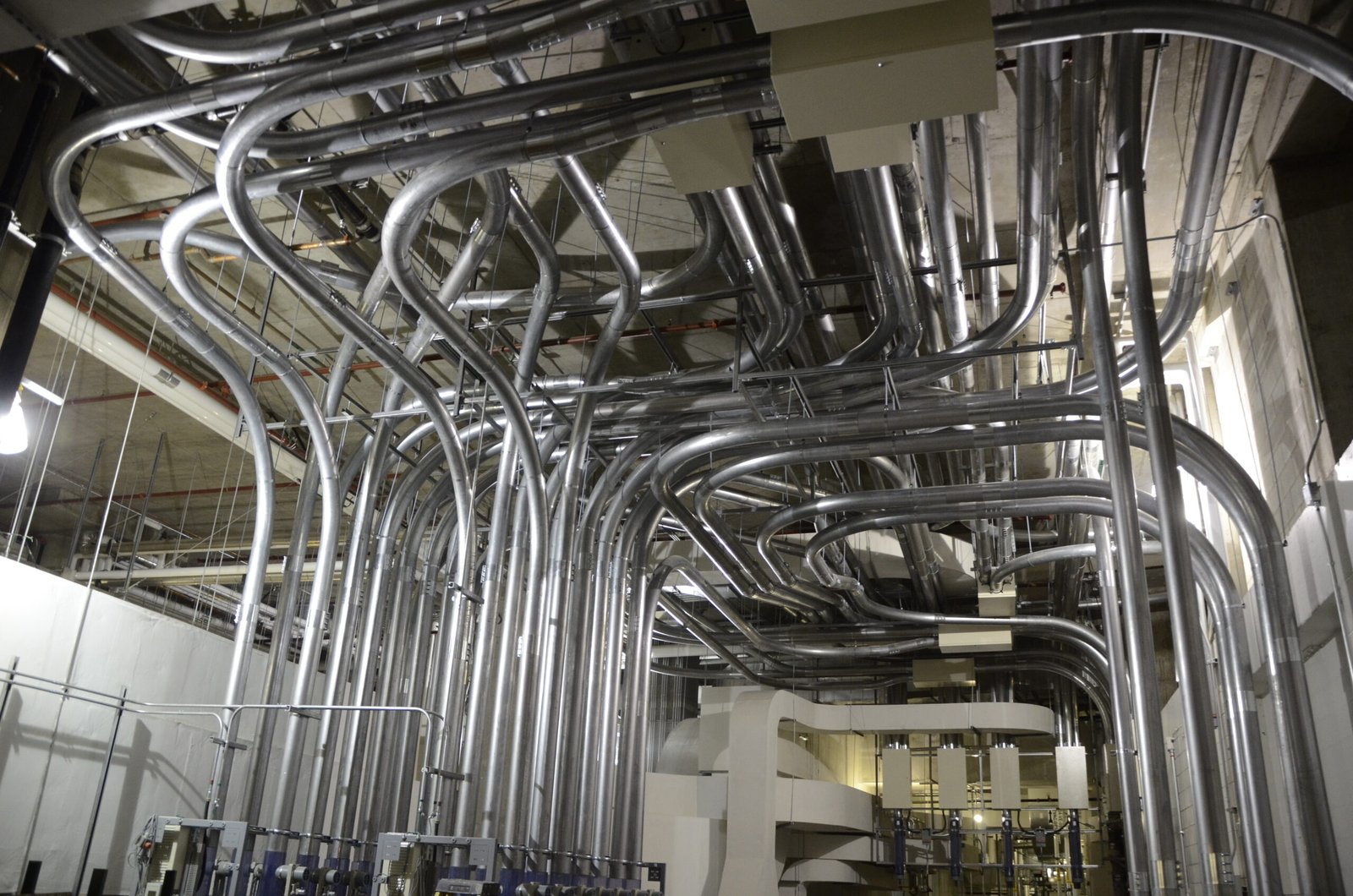 Advanced Laboratory and Tube Systems